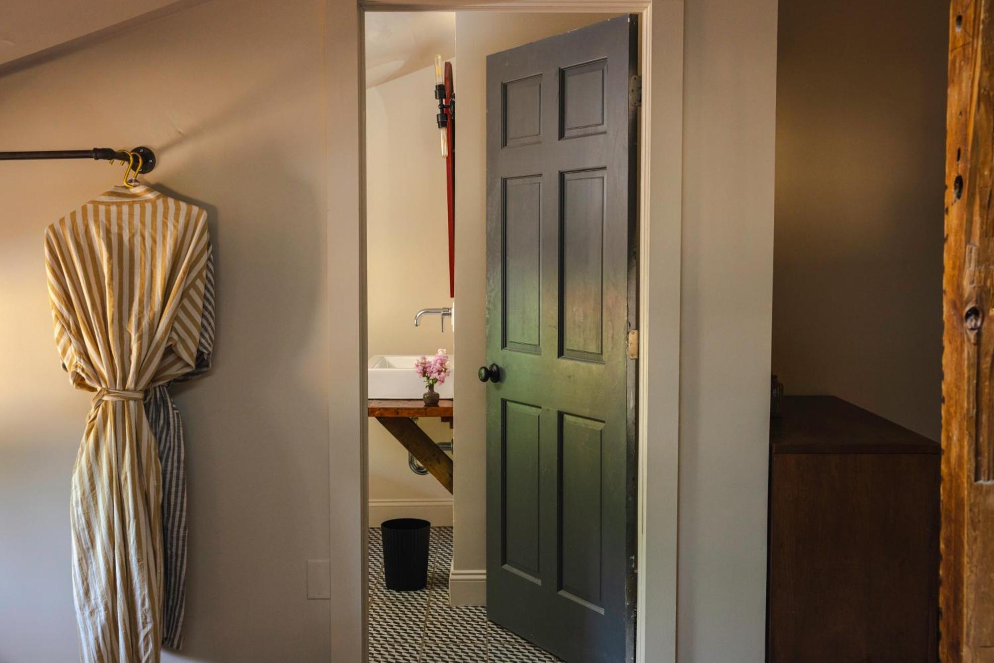 Kingston Carriage House B&B 외부 사진